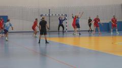 Zwycięstwo Tytanów po emocjonującej końcówce